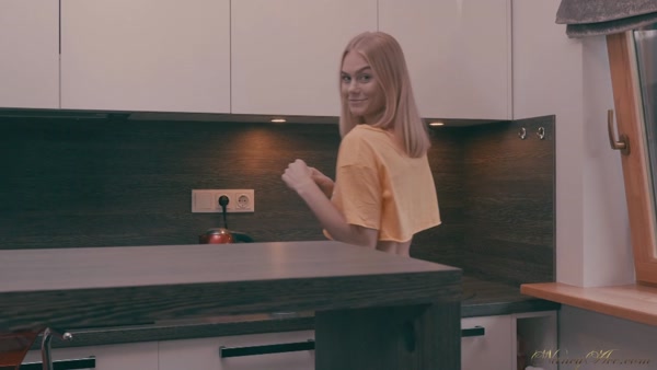 [NancyAce.Com] Nancy Ace - Dancing In The Kitchen