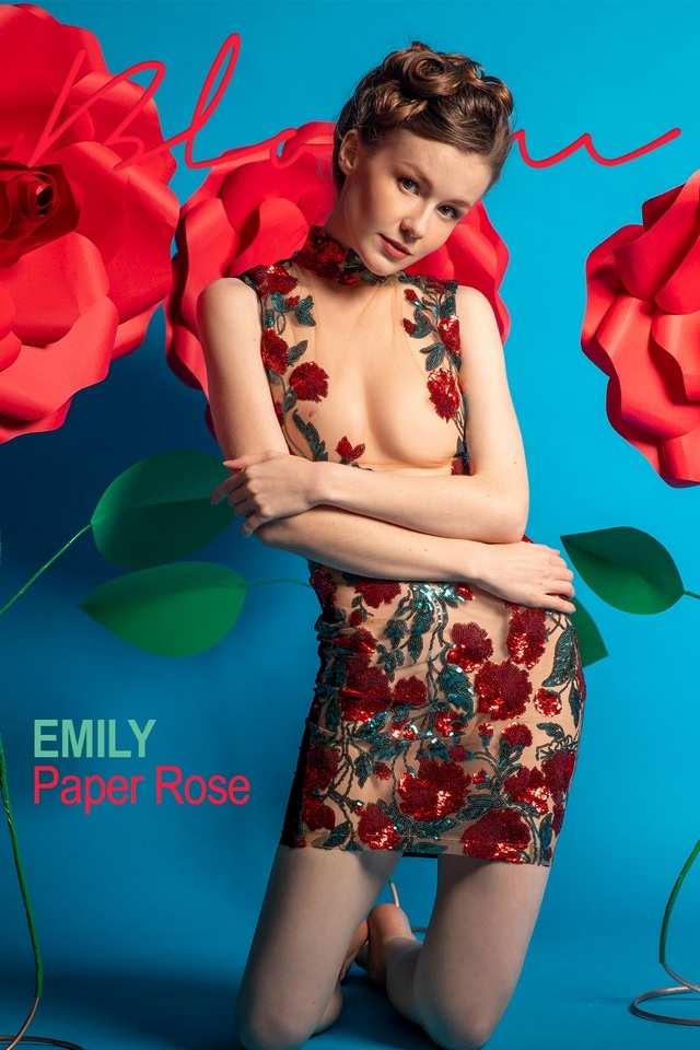 [TheEmilyBloom] Emily Bloom - Paper Rose